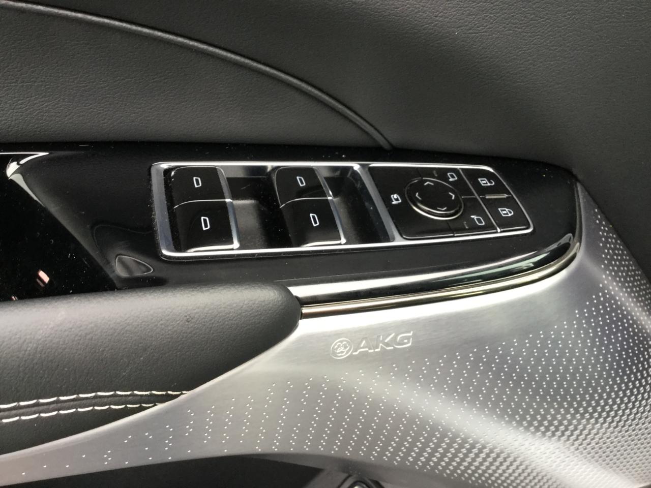 Cadillac Lyriq 4dr Sport w/1SJ 2024