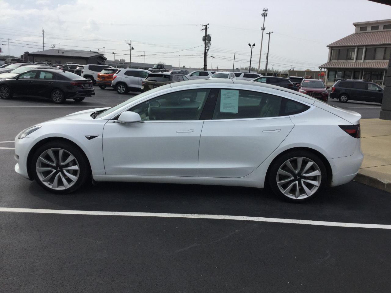 Tesla Model 3 Standard Range Plus RWD 2020