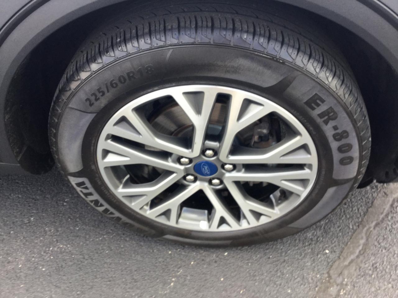 Ford Escape SEL FWD 2022