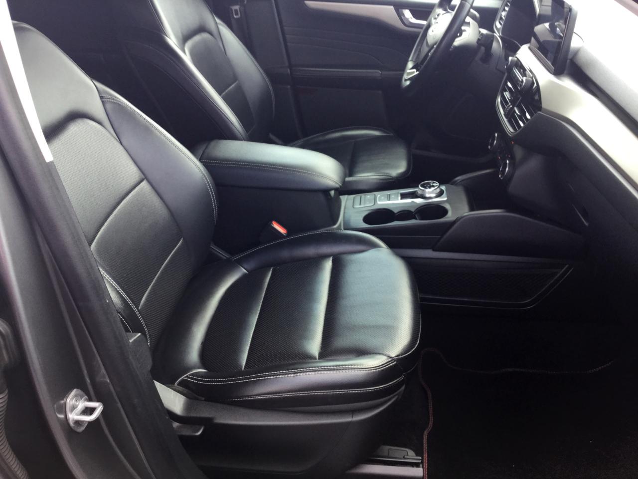 Ford Escape SEL FWD 2022