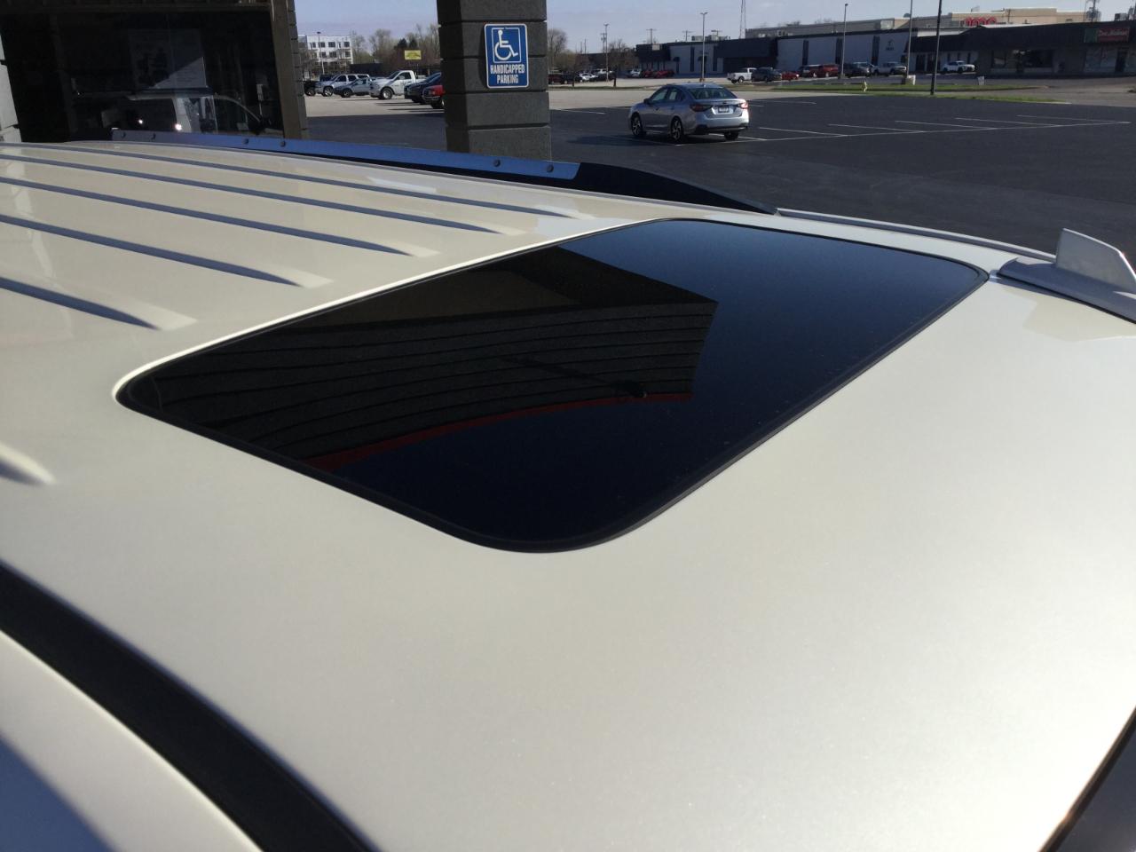 GMC Yukon 4WD 4dr Denali 2015