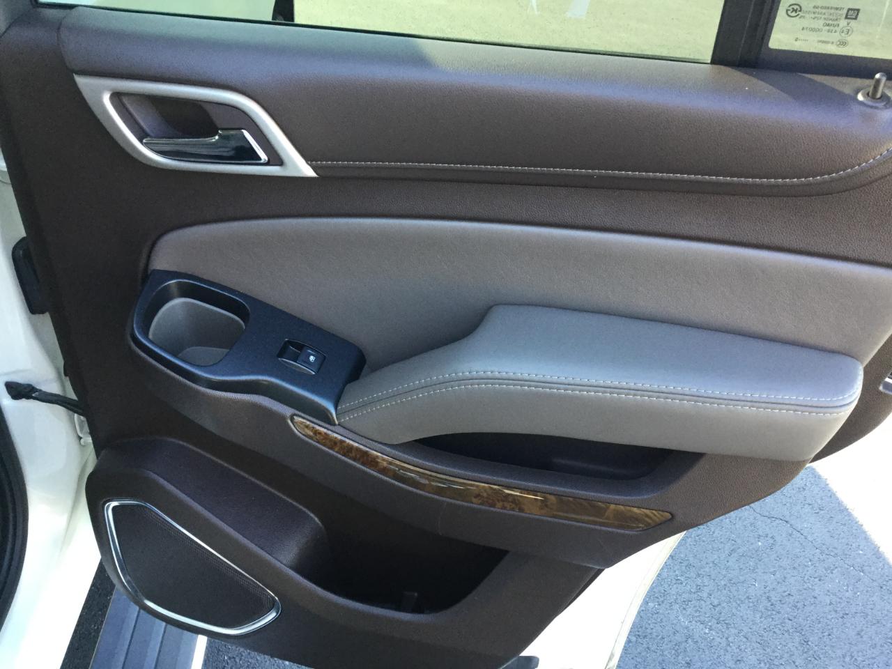 GMC Yukon 4WD 4dr Denali 2015