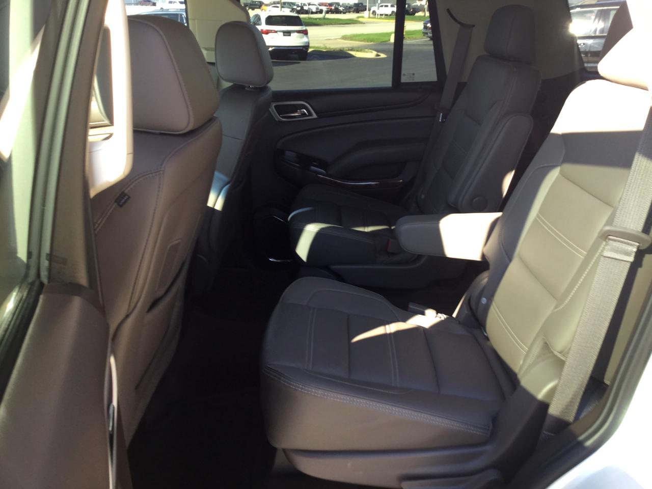GMC Yukon 4WD 4dr Denali 2015