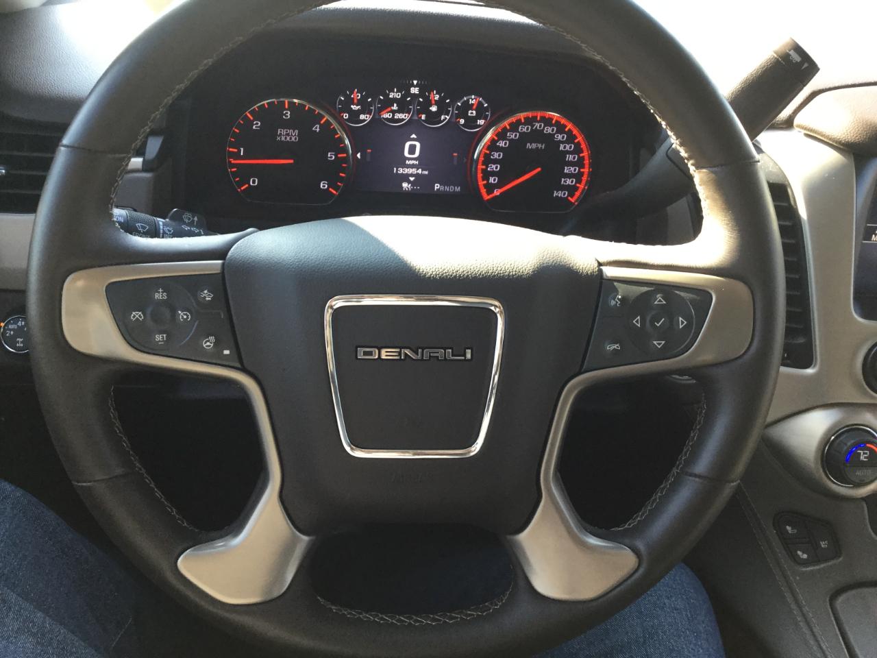 GMC Yukon 4WD 4dr Denali 2015