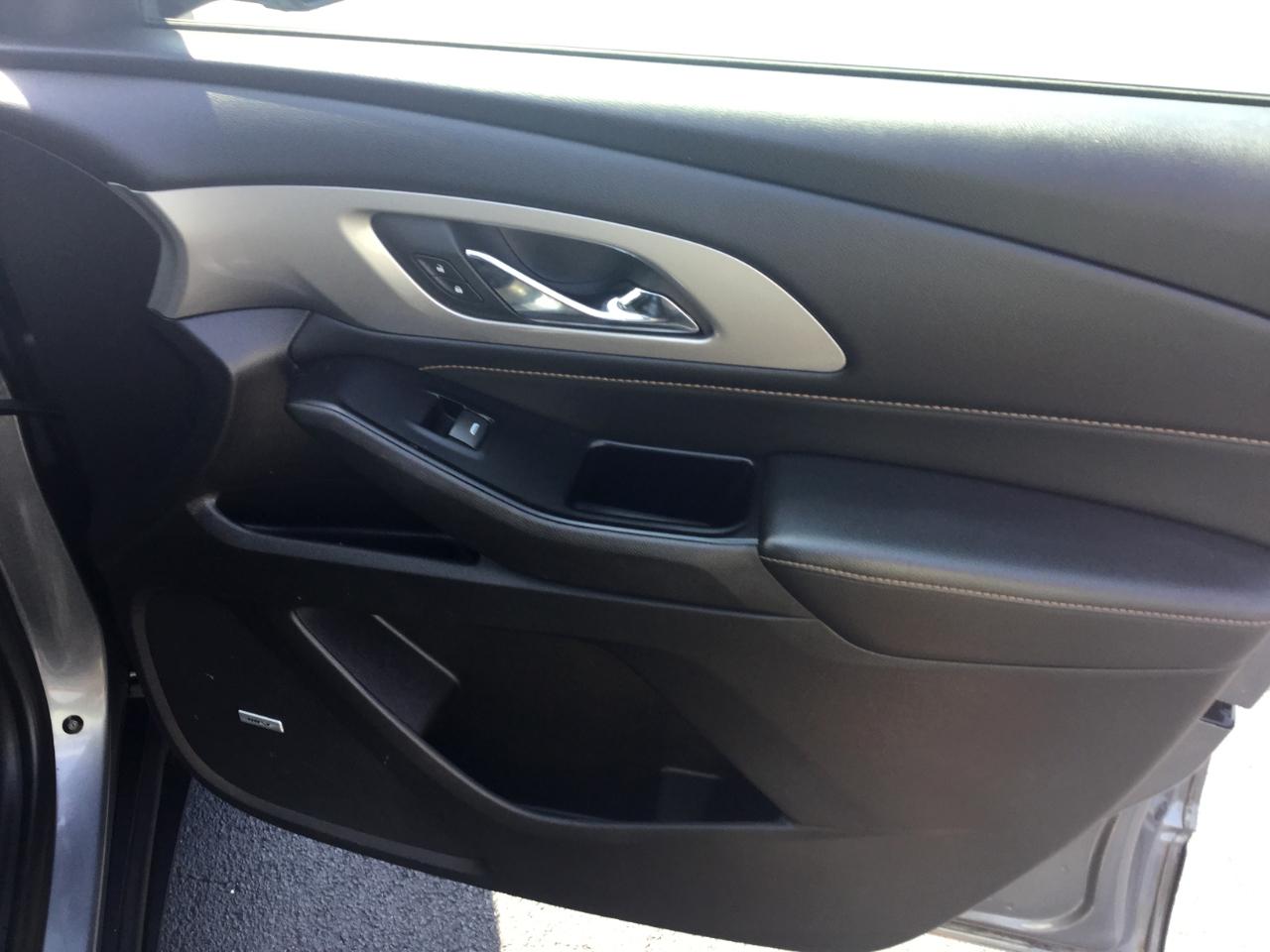 Chevrolet Traverse FWD 4dr LT Leather w/3LT 2018