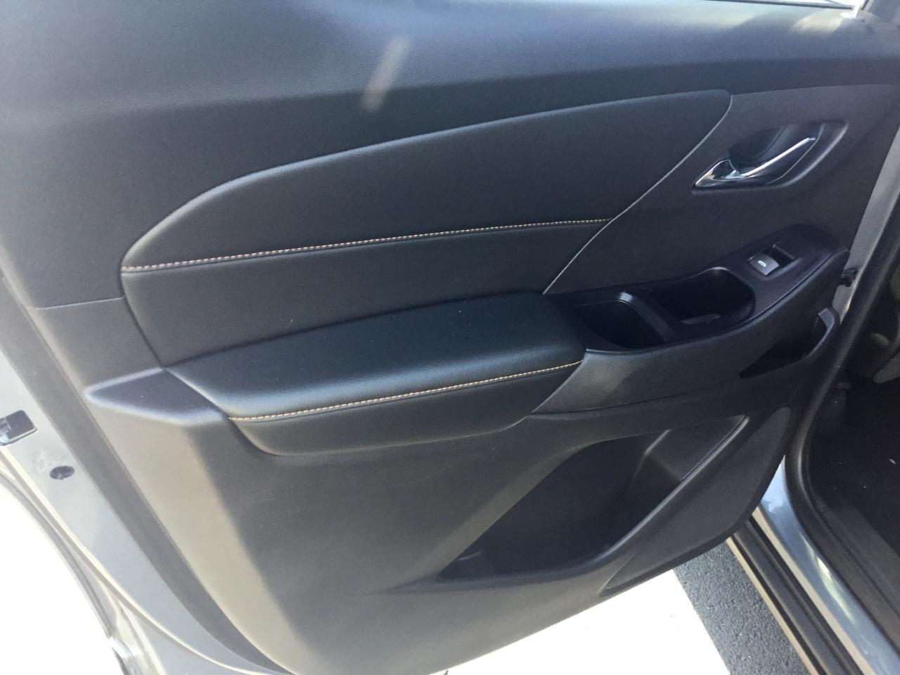 Chevrolet Traverse FWD 4dr LT Leather w/3LT 2018