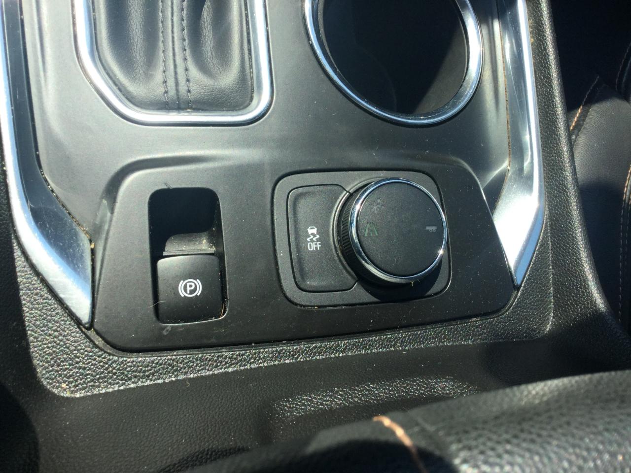 Chevrolet Traverse FWD 4dr LT Leather w/3LT 2018