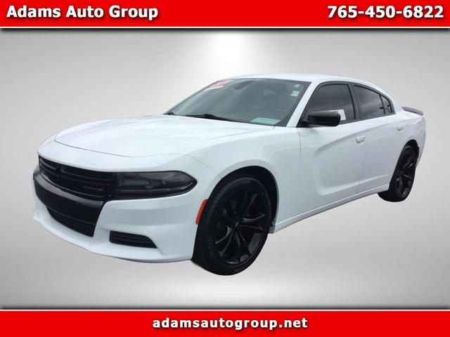 White 2018 Dodge Charger SXT RWD Sedan Rear-Wheel Drive Automatic