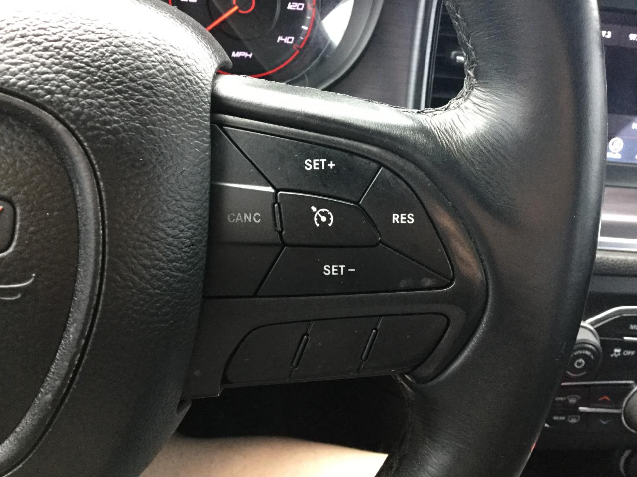 Dodge Charger SXT RWD 2018