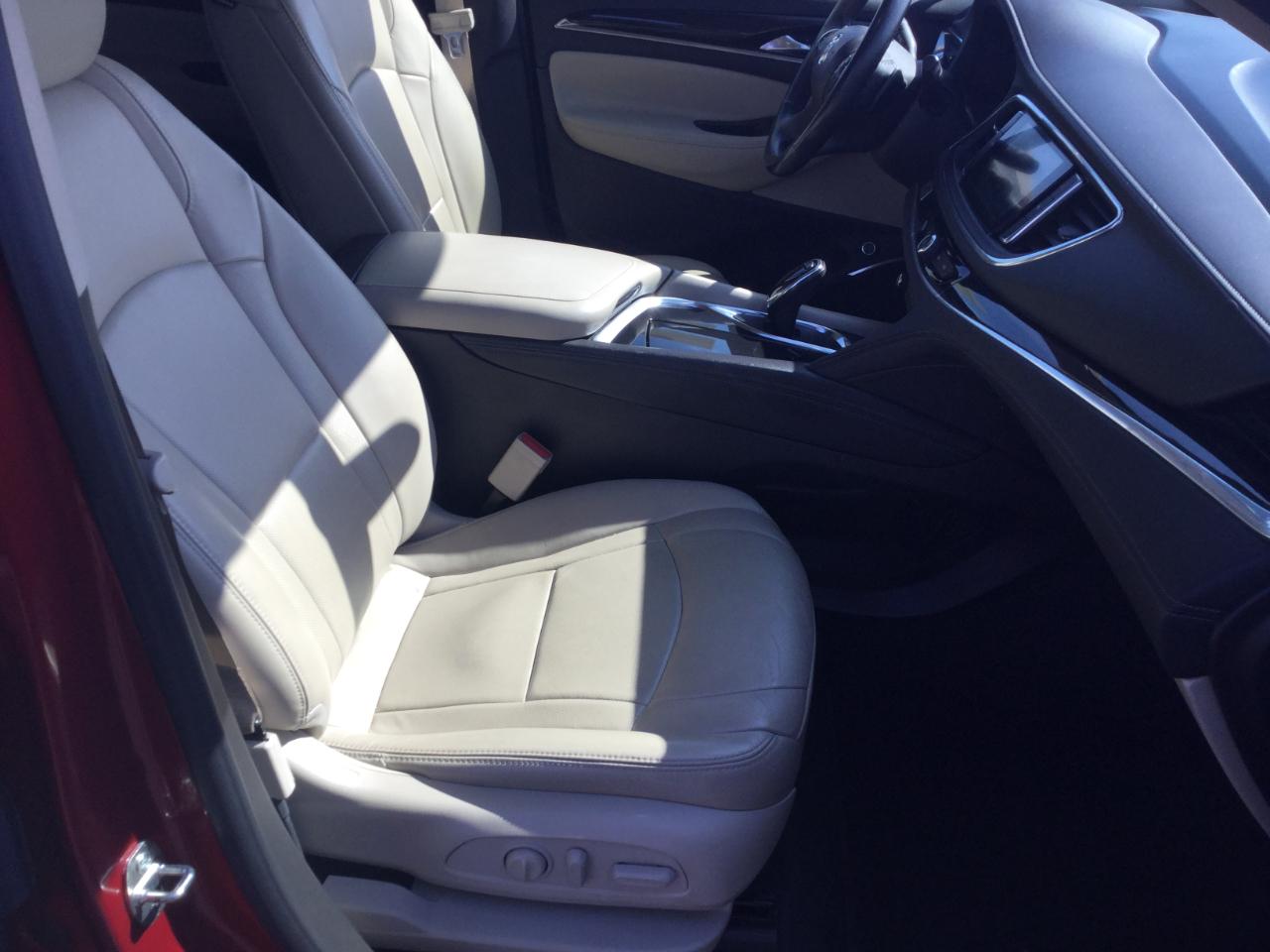 Buick Enclave AWD 4dr Essence 2019