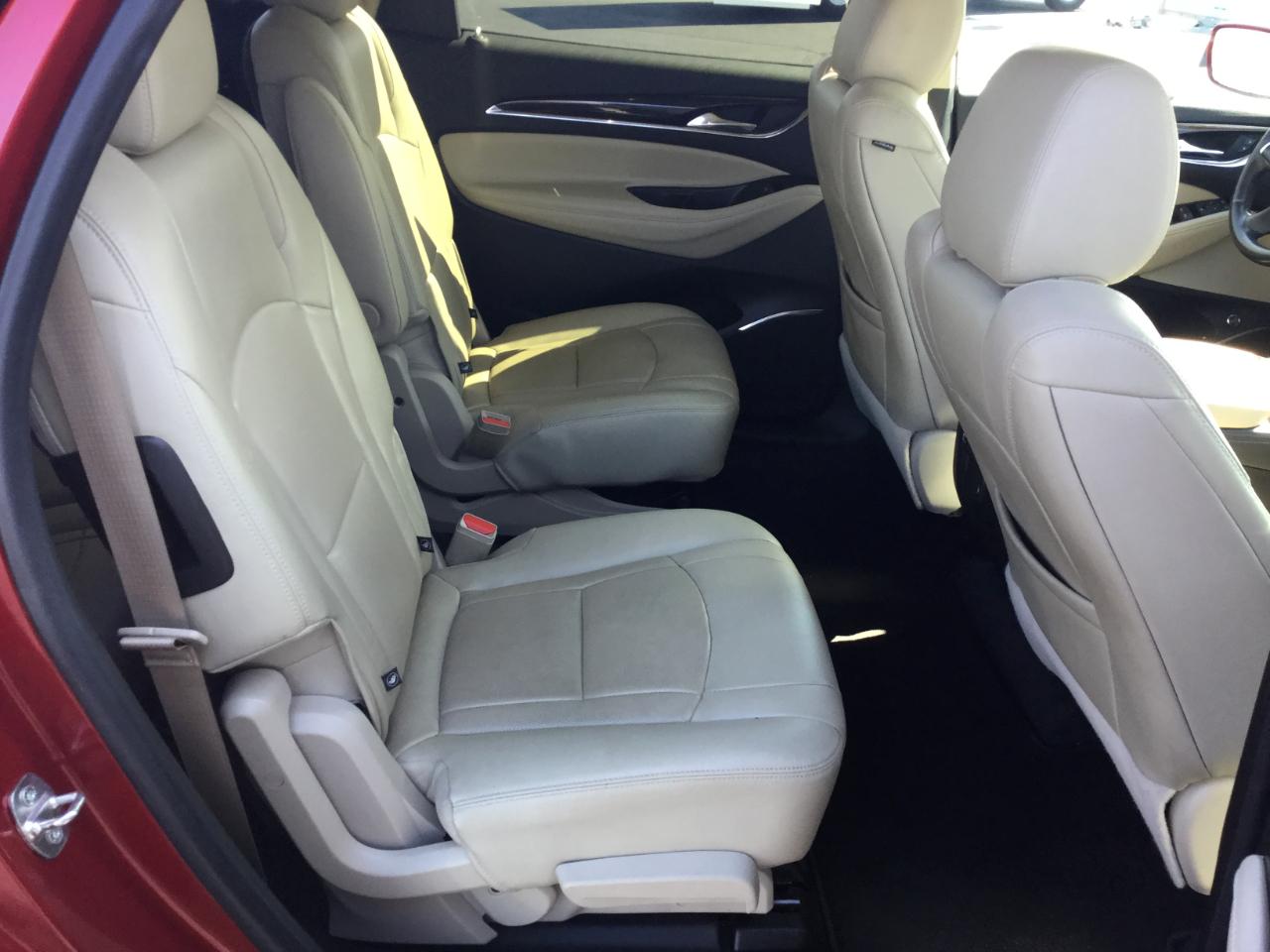 Buick Enclave AWD 4dr Essence 2019