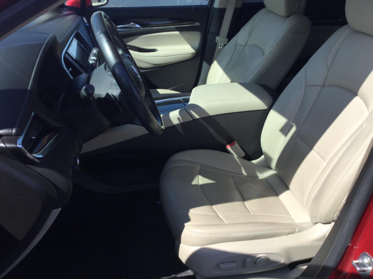 Buick Enclave AWD 4dr Essence 2019