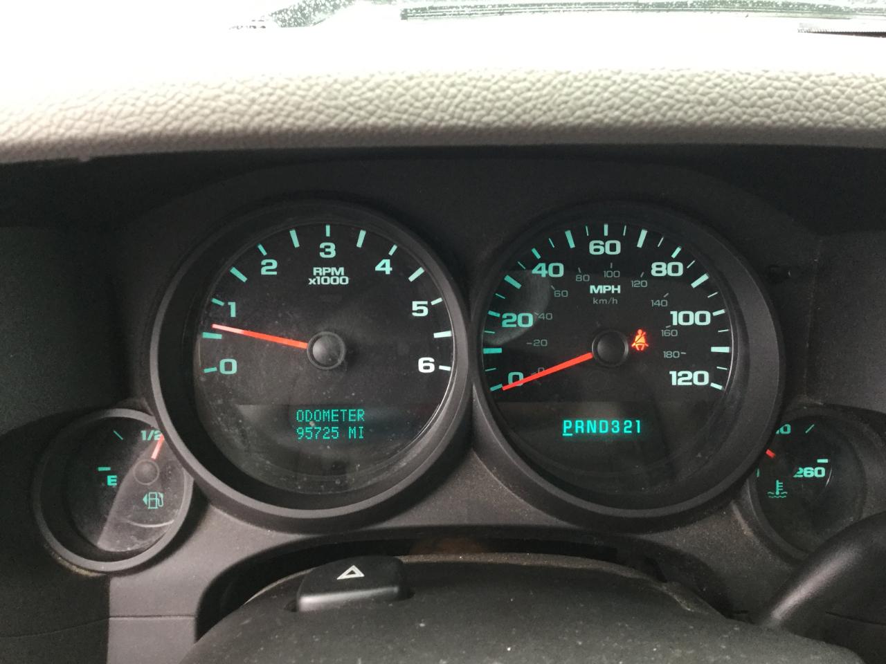Chevrolet Silverado 1500 2WD Reg Cab 133.0" Work Truck 2013