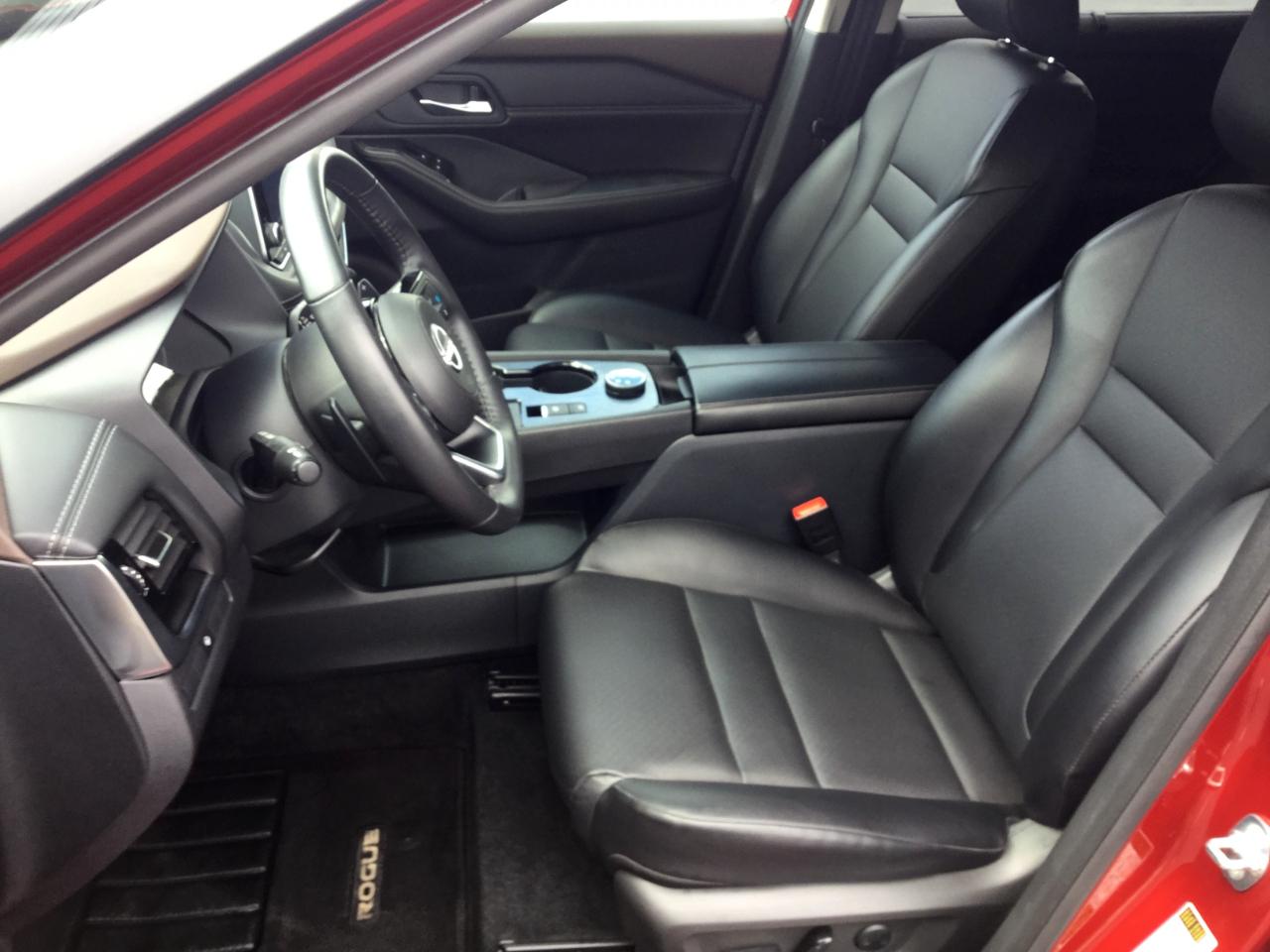 Nissan Rogue AWD SV *Ltd Avail* 2023