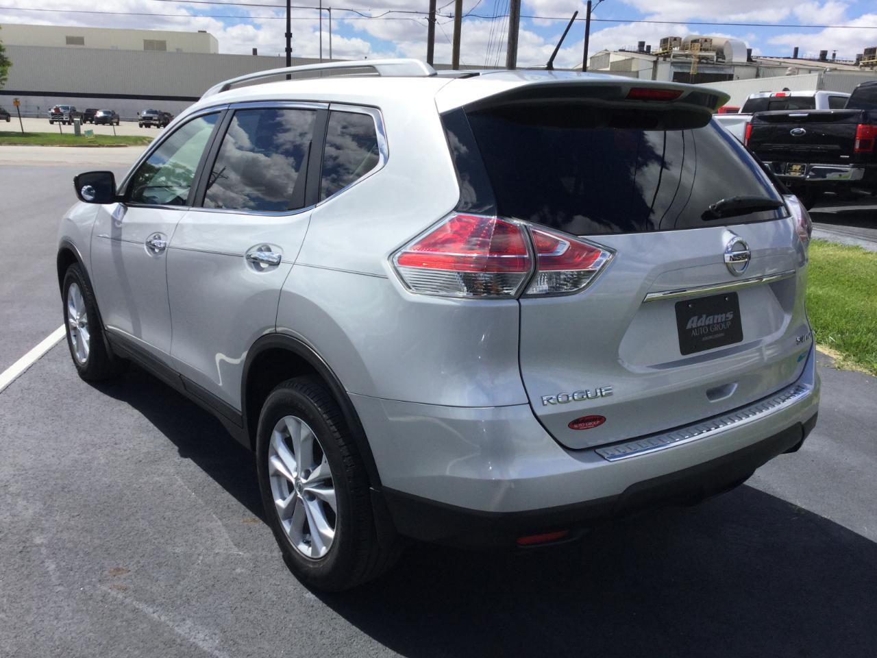Nissan Rogue AWD 4dr SV 2014
