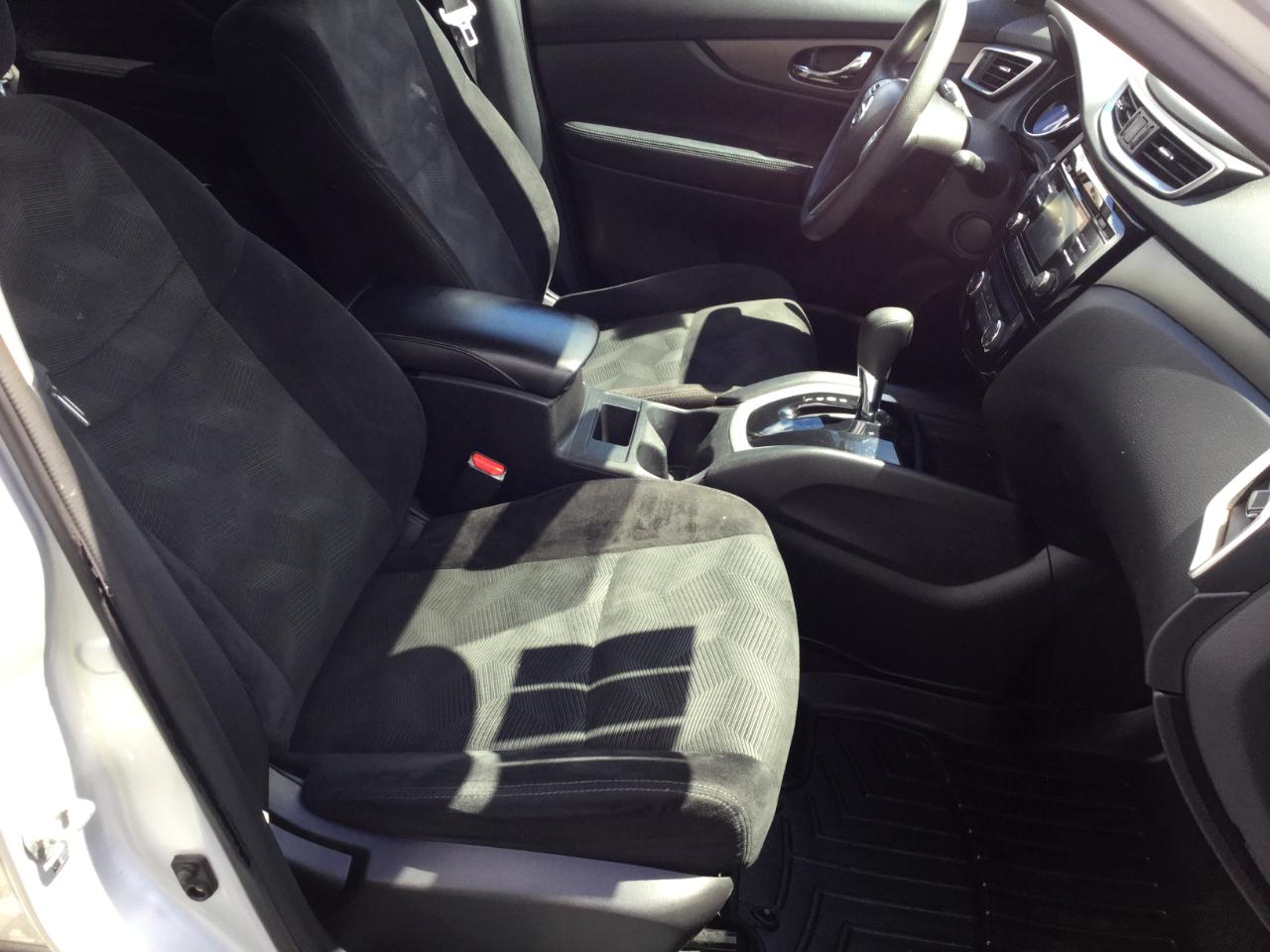 Nissan Rogue AWD 4dr SV 2014