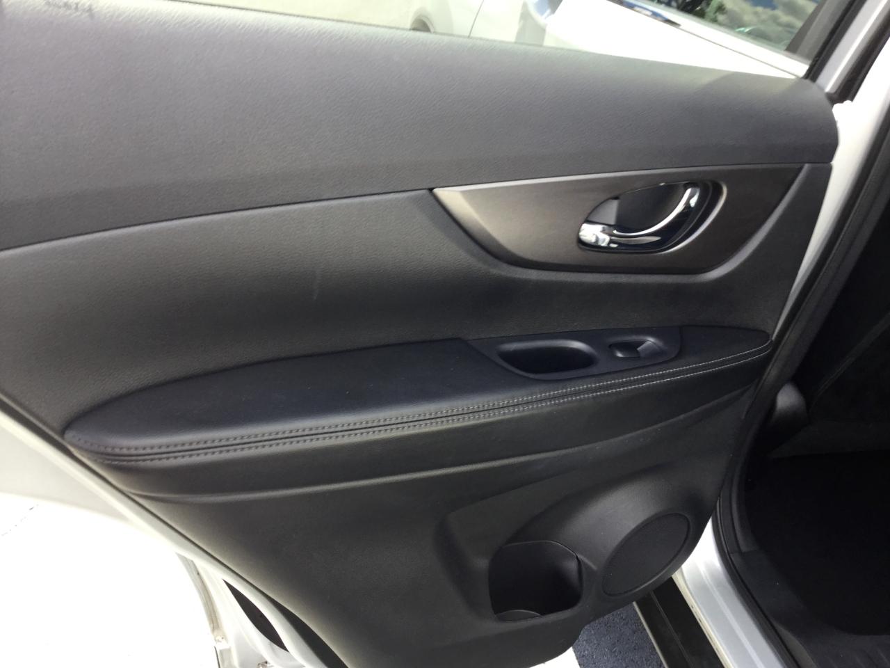 Nissan Rogue AWD 4dr SV 2014