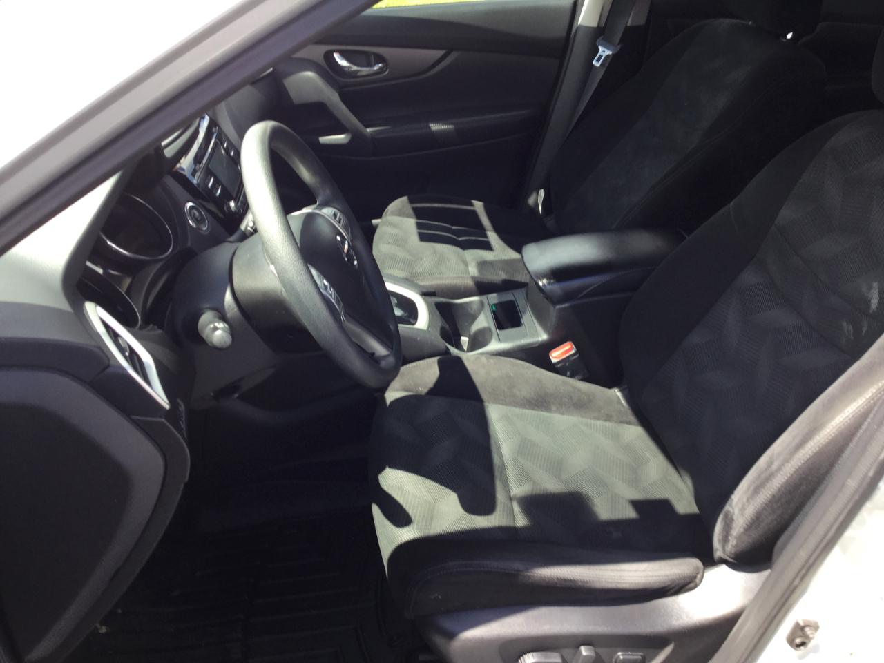 Nissan Rogue AWD 4dr SV 2014