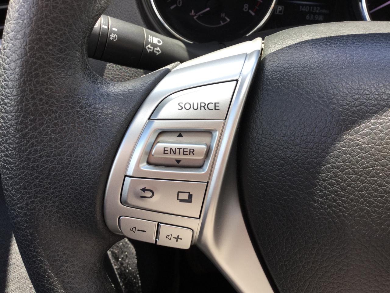 Nissan Rogue AWD 4dr SV 2014