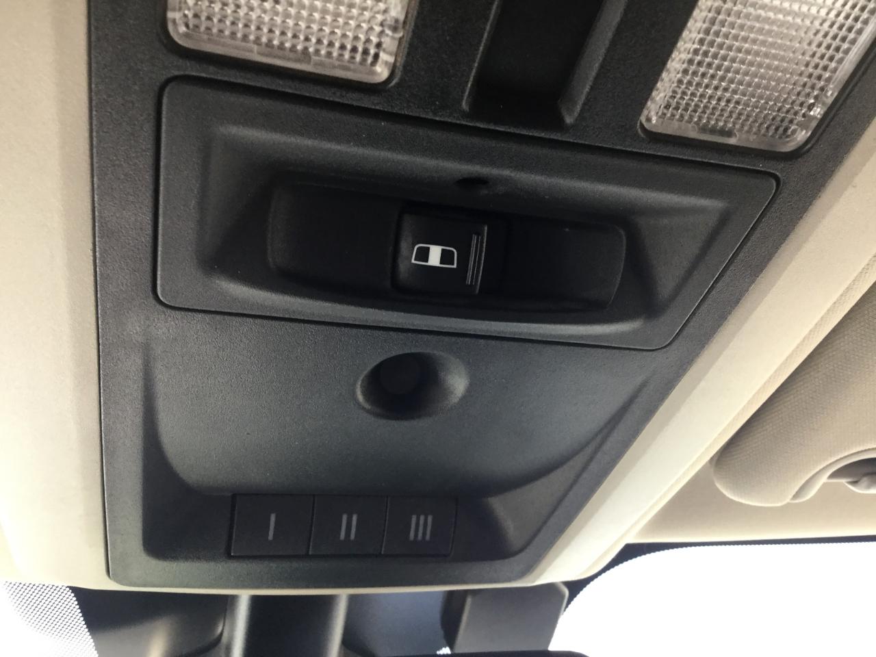 RAM 1500 Big Horn 4x4 Crew Cab 5'7" Box 2017