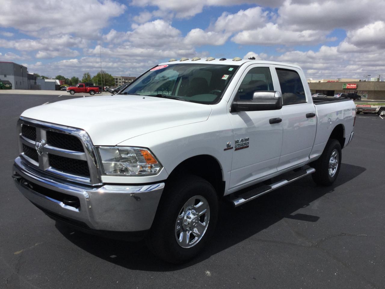 RAM 2500 4WD Crew Cab 149" Tradesman 2016