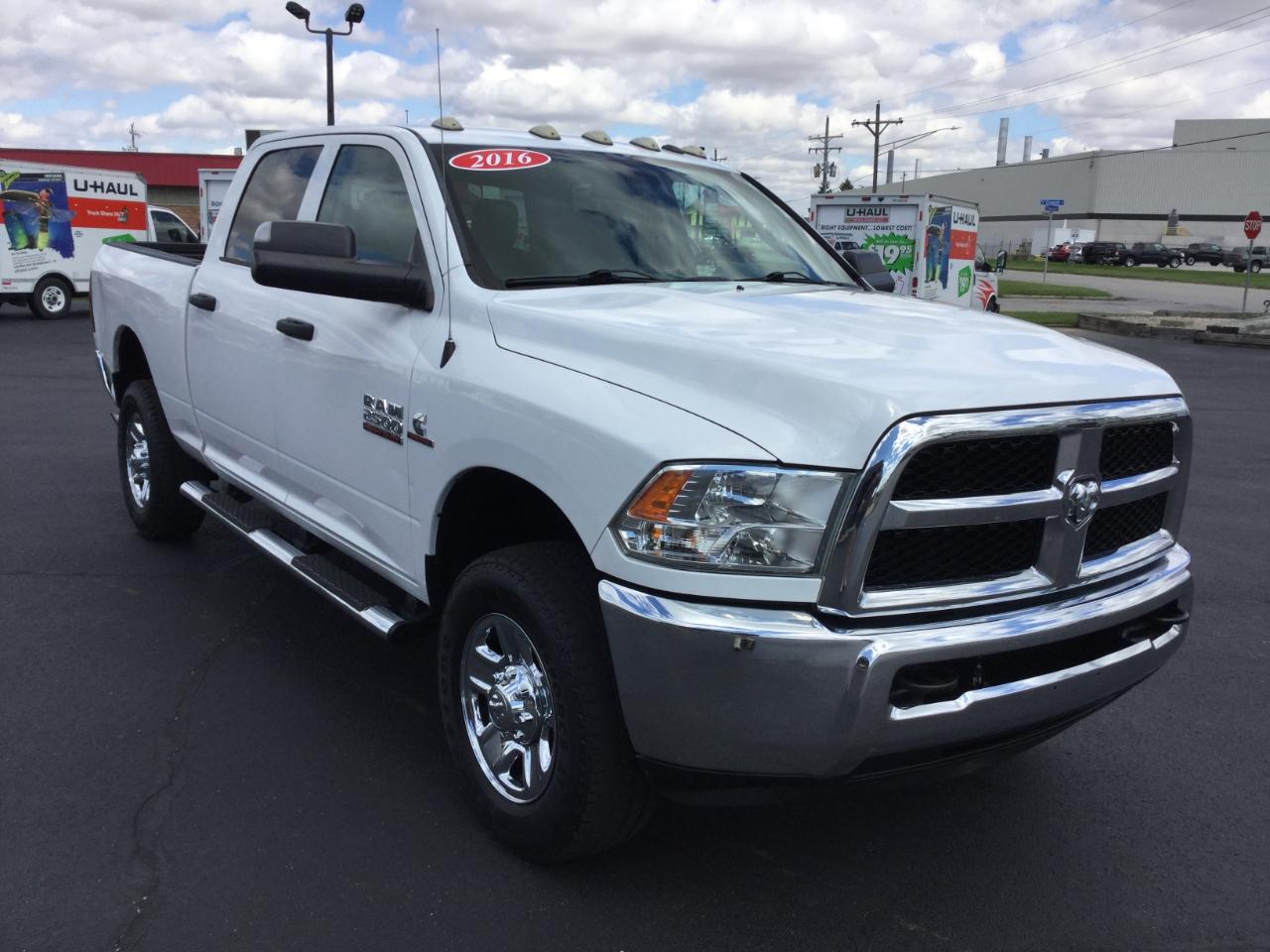RAM 2500 4WD Crew Cab 149" Tradesman 2016