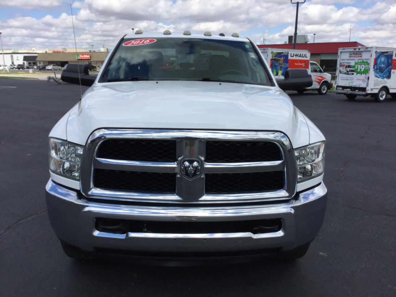 RAM 2500 4WD Crew Cab 149" Tradesman 2016