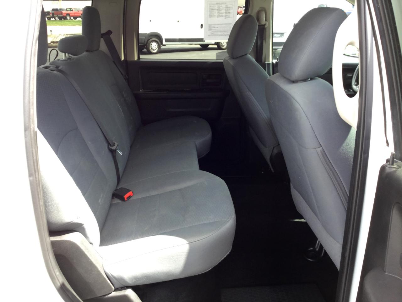 RAM 2500 4WD Crew Cab 149" Tradesman 2016
