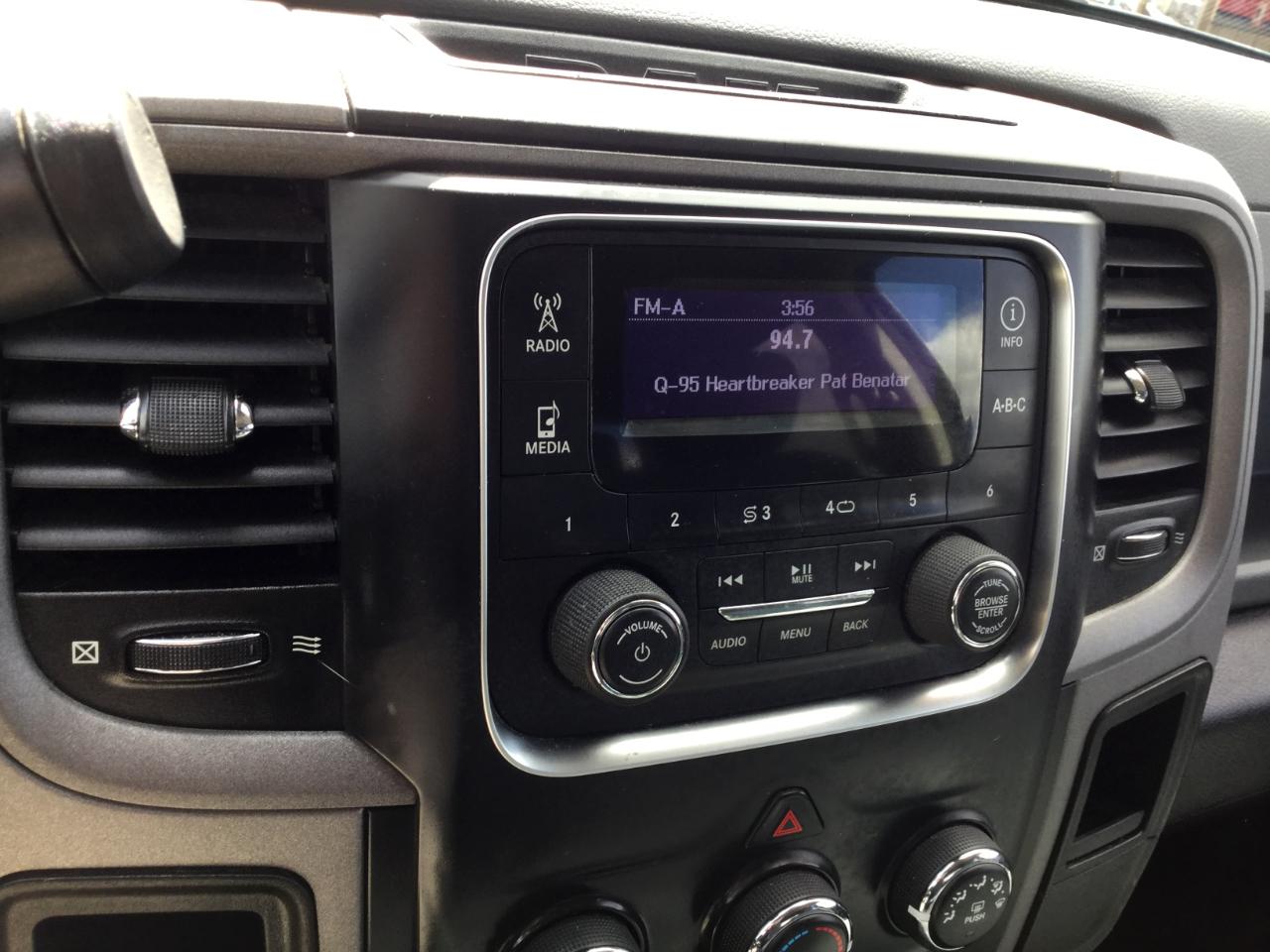 RAM 2500 4WD Crew Cab 149" Tradesman 2016