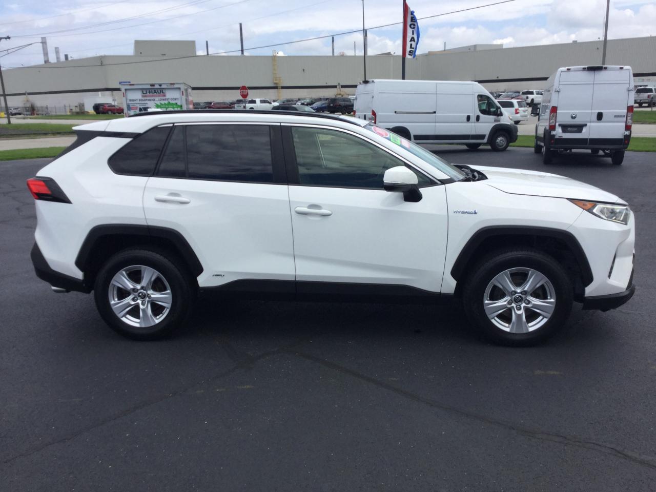 Toyota RAV4 Hybrid XLE AWD (Natl) 2019