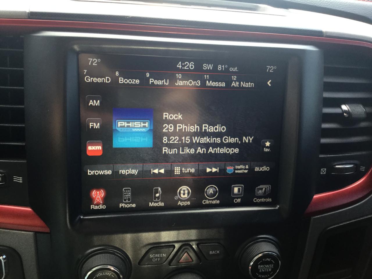 RAM 1500 4WD Crew Cab 140.5" Rebel 2016