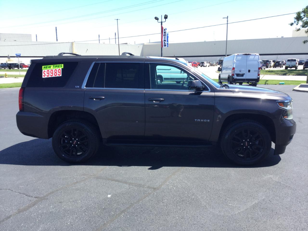 Chevrolet Tahoe 4WD 4dr LS 2015