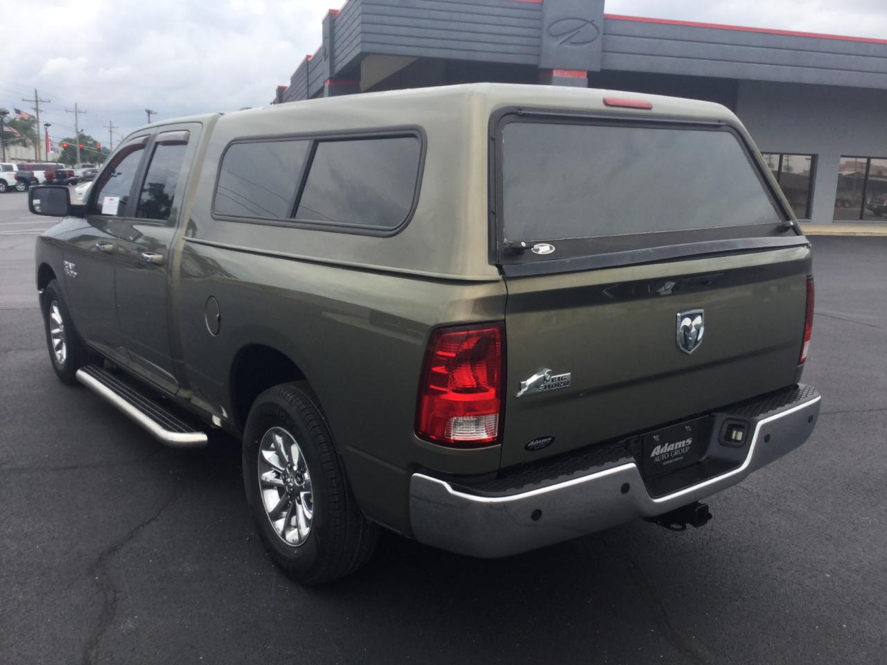 RAM 1500 2WD Quad Cab 140.5" SLT 2013