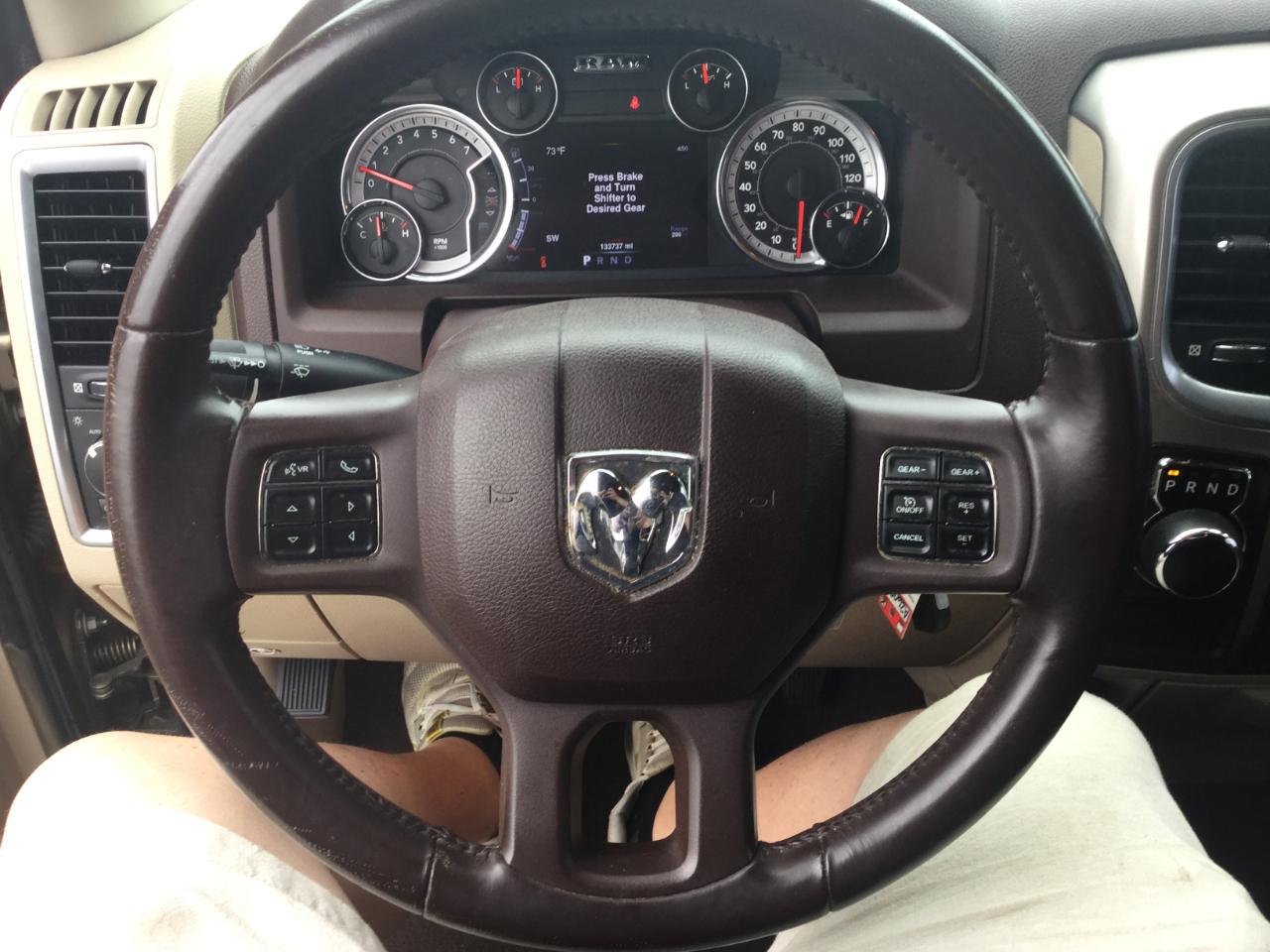 RAM 1500 2WD Quad Cab 140.5" SLT 2013