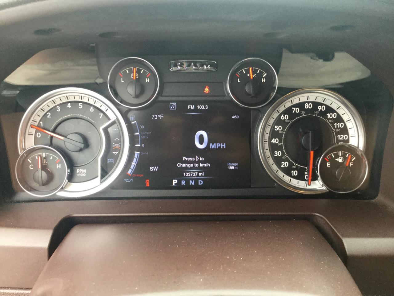 RAM 1500 2WD Quad Cab 140.5" SLT 2013