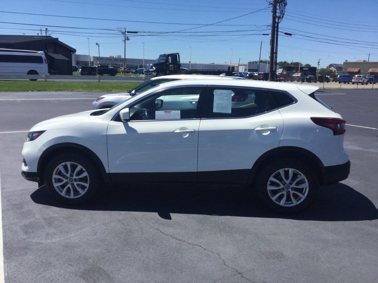 Nissan Rogue Sport FWD S 2021