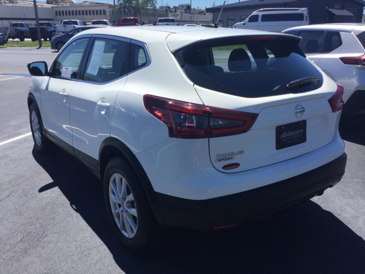 Nissan Rogue Sport FWD S 2021