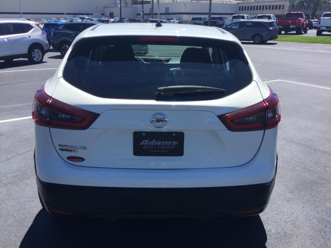 Nissan Rogue Sport FWD S 2021
