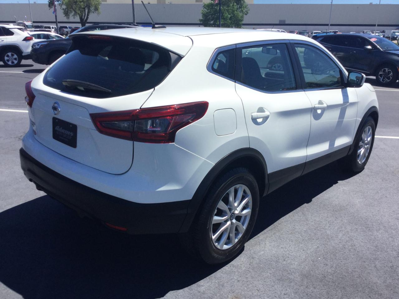 Nissan Rogue Sport FWD S 2021