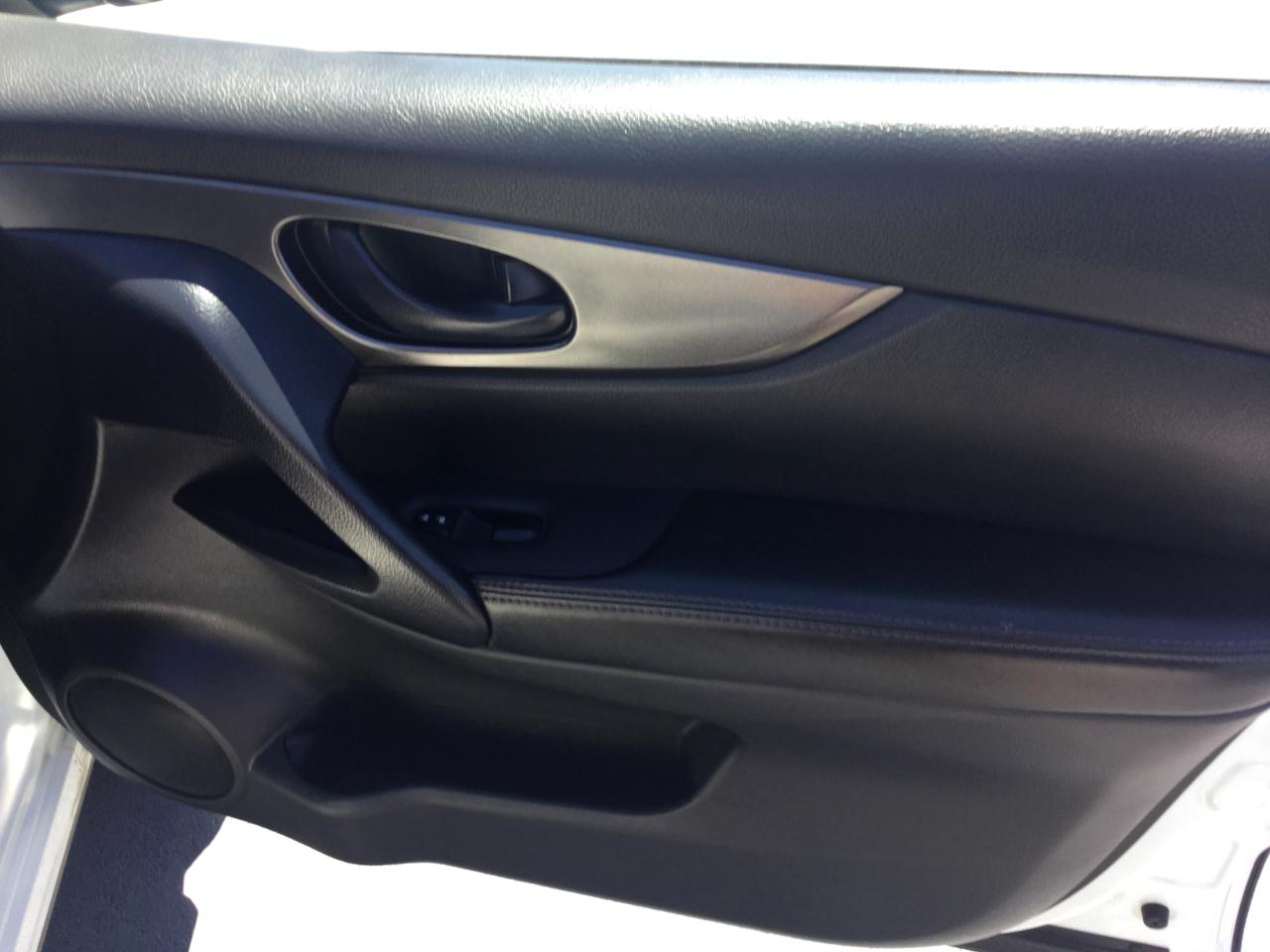 Nissan Rogue Sport FWD S 2021