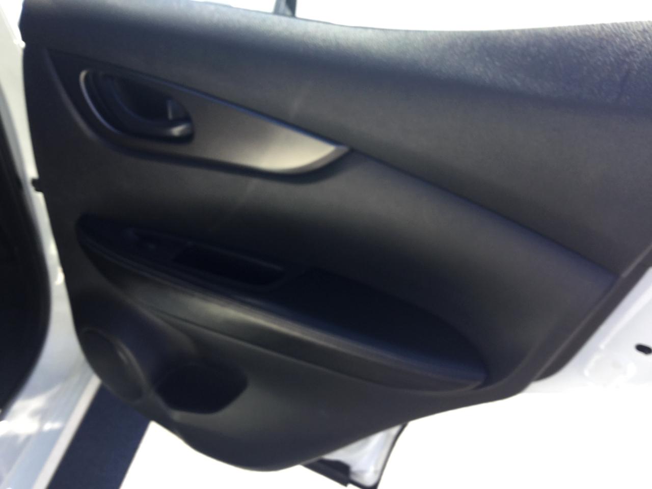 Nissan Rogue Sport FWD S 2021