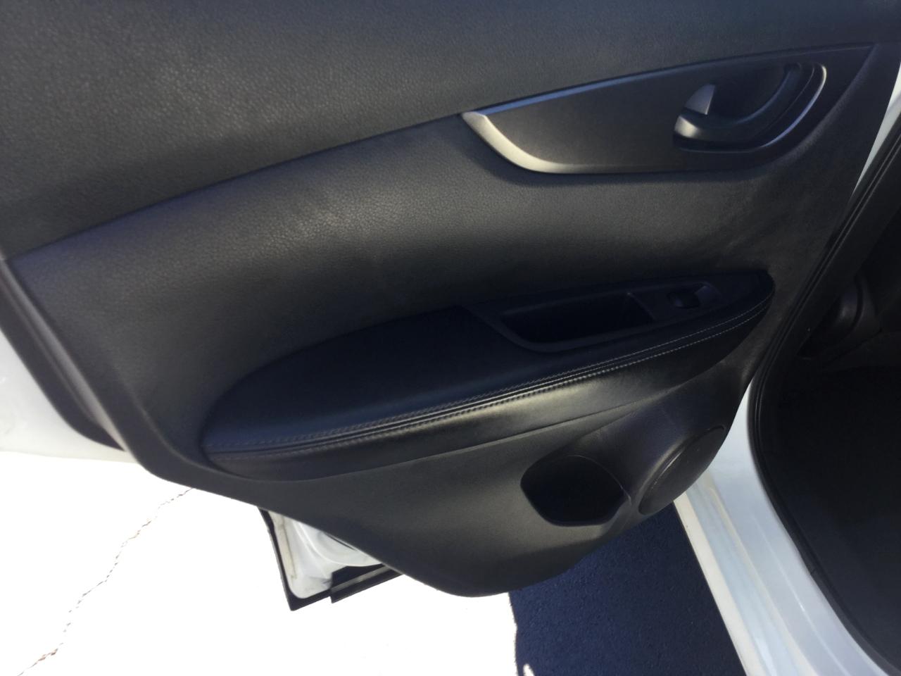 Nissan Rogue Sport FWD S 2021