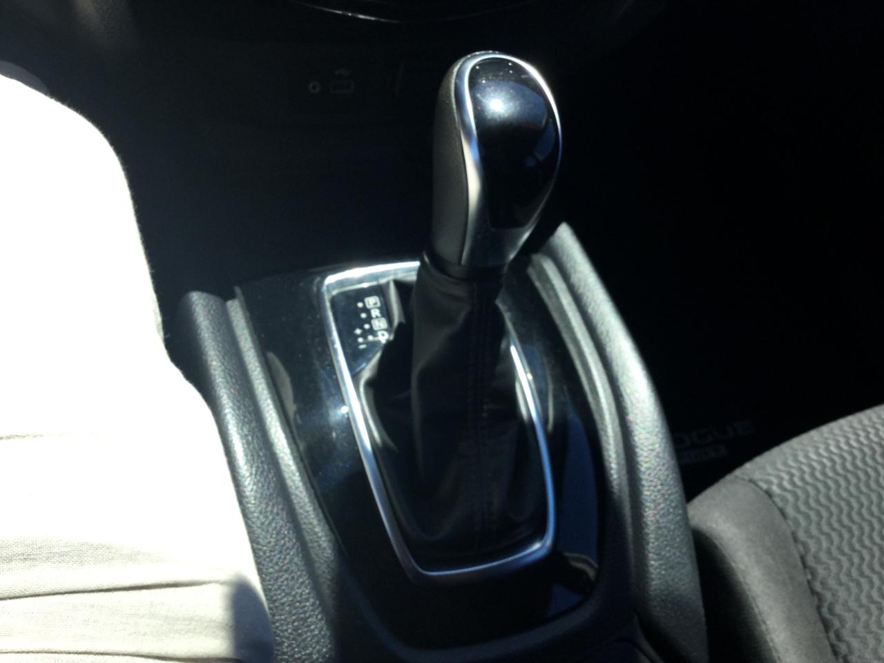Nissan Rogue Sport FWD S 2021