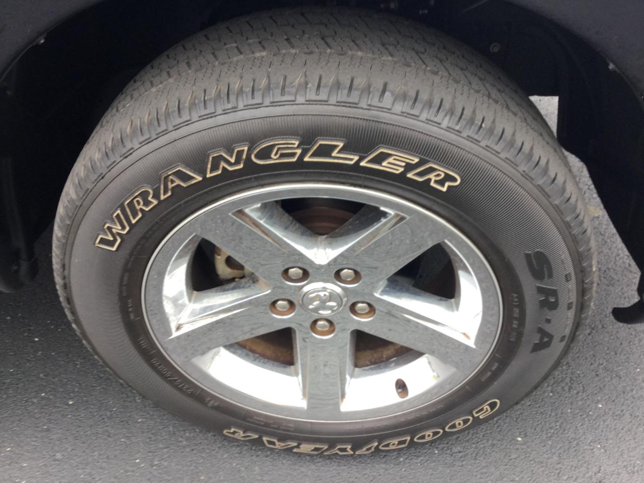 RAM 1500 2WD Quad Cab 140.5" Express 2015