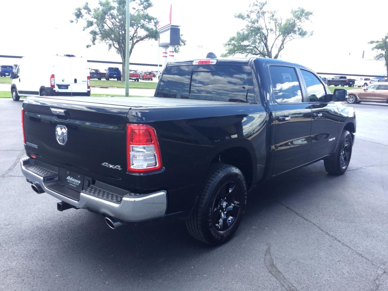 RAM 1500 Big Horn/Lone Star 4x4 Crew Cab 5'7" Box 2019