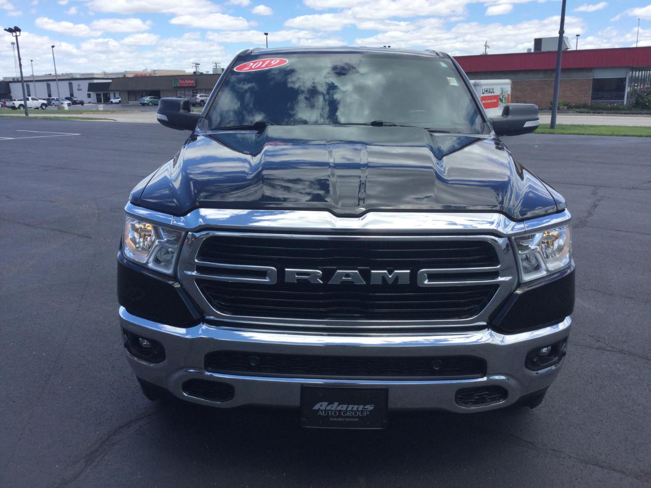 RAM 1500 Big Horn/Lone Star 4x4 Crew Cab 5'7" Box 2019