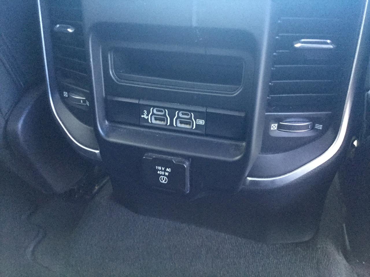 RAM 1500 Big Horn/Lone Star 4x4 Crew Cab 5'7" Box 2019