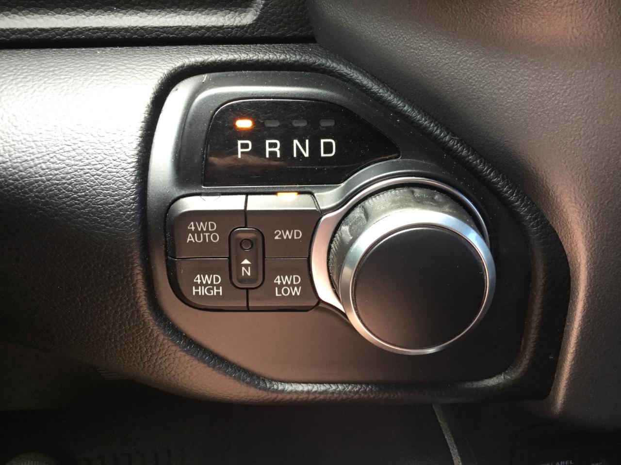 RAM 1500 Big Horn/Lone Star 4x4 Crew Cab 5'7" Box 2019