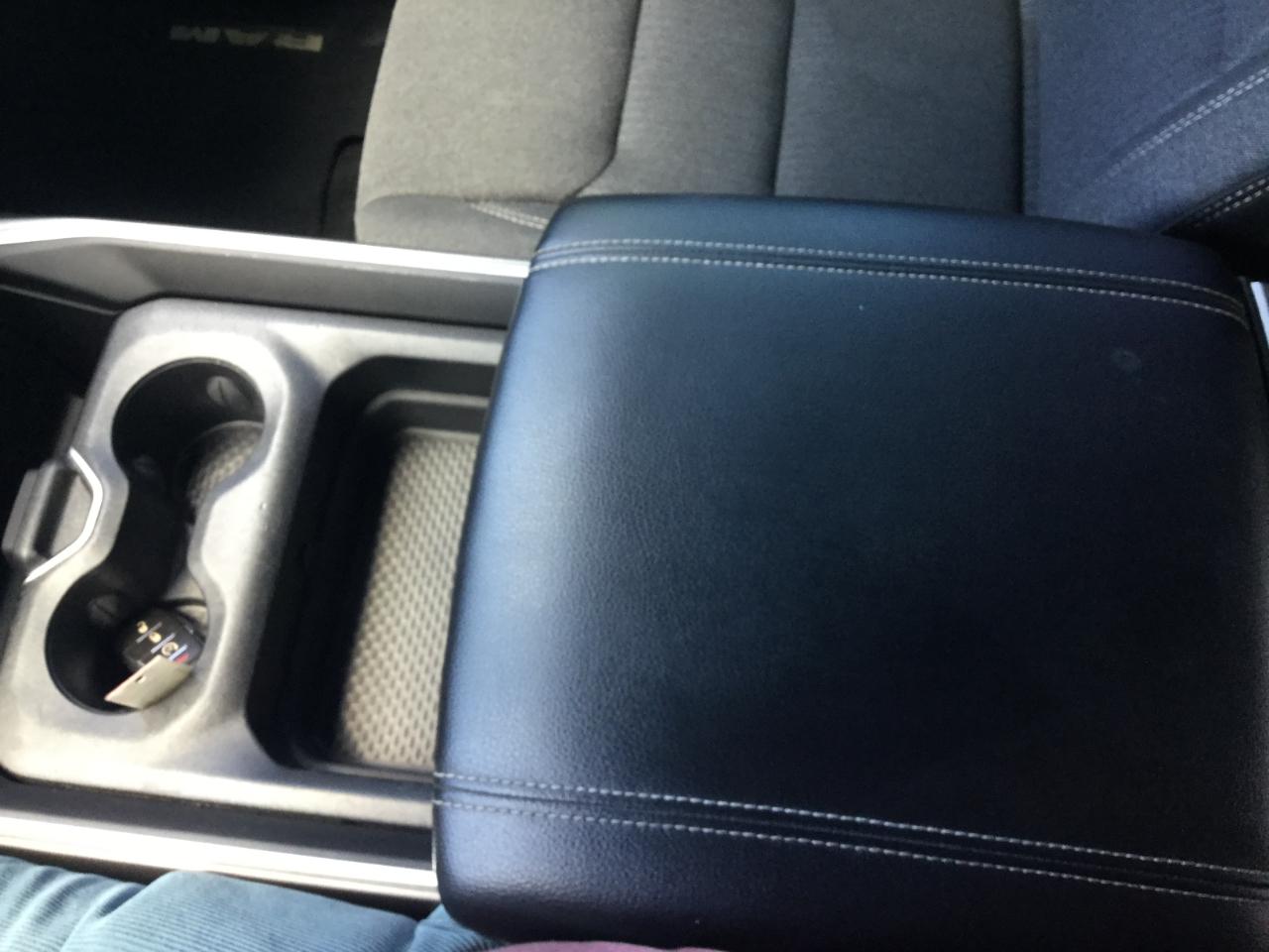RAM 1500 Big Horn/Lone Star 4x4 Crew Cab 5'7" Box 2019