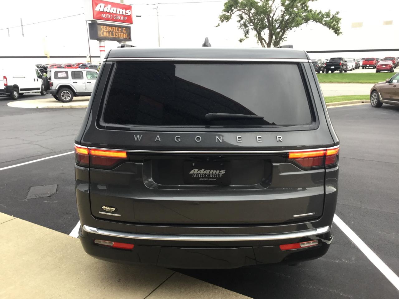 Jeep Wagoneer Series II 4x4 2022